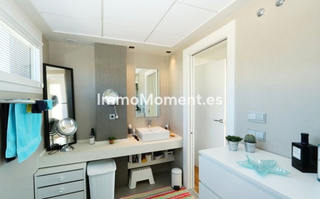 Resale - Villa - Finestrat