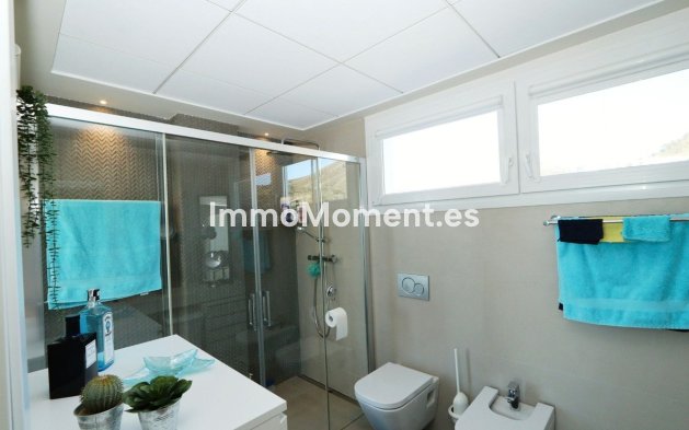 Resale - Villa - Finestrat