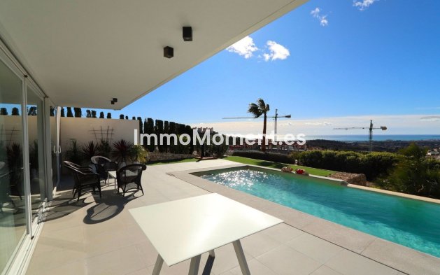 Resale - Villa - Finestrat