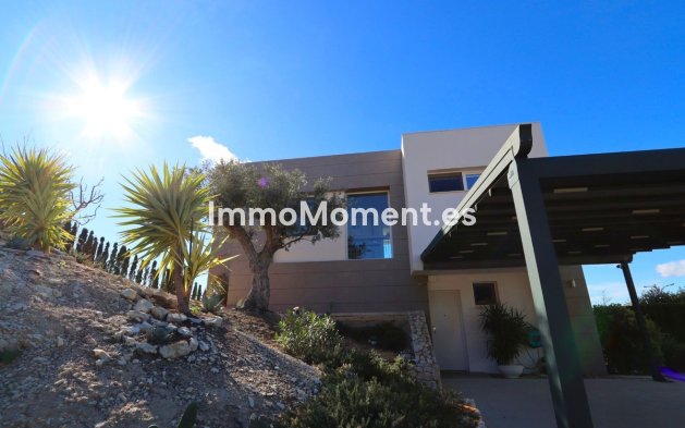 Resale - Villa - Finestrat