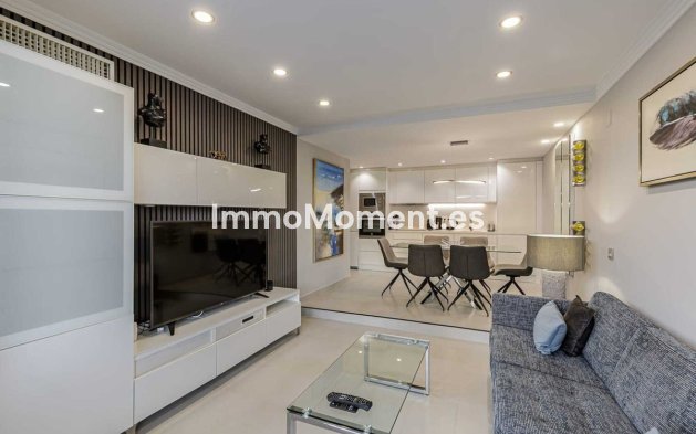 Revente - Appartement - Marbella - Nueva Andalucía