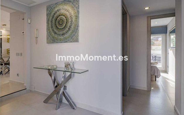 Revente - Appartement - Marbella - Nueva Andalucía