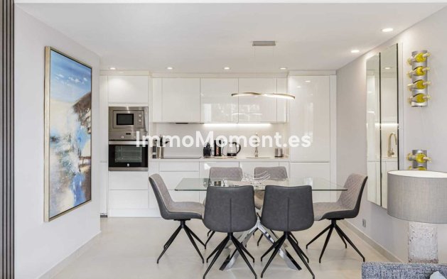 Revente - Appartement - Marbella - Nueva Andalucía
