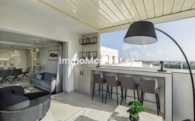 Revente - Appartement - Marbella - Nueva Andalucía