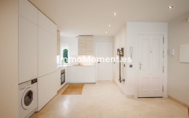 Reventa - Apartamento - Benahavís - La Quinta