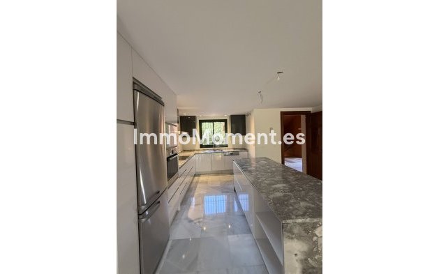 Revente - Appartement - Benahavís - Benahavís Centro