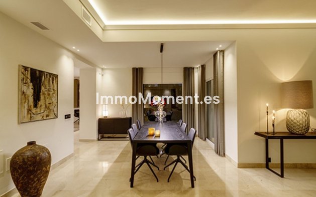 Revente - Villa - Marbella - Nueva Andalucía