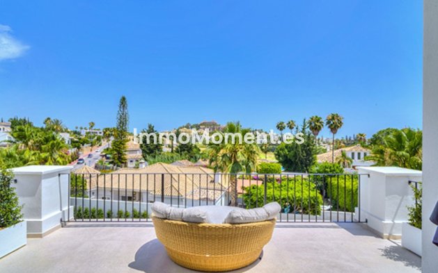Revente - Villa - Marbella - Nueva Andalucía