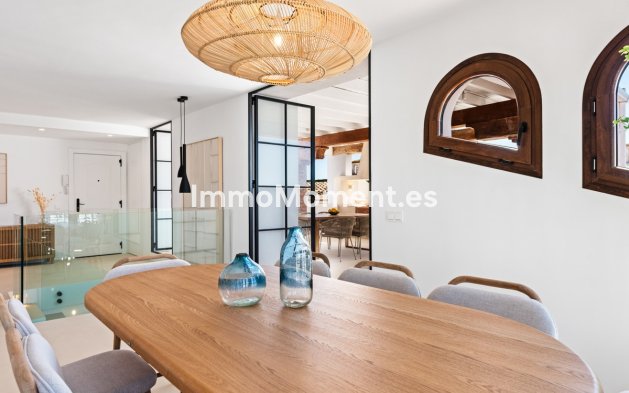 Resale - Apartment - Manilva - La Duquesa