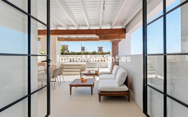 Resale - Apartment - Manilva - La Duquesa