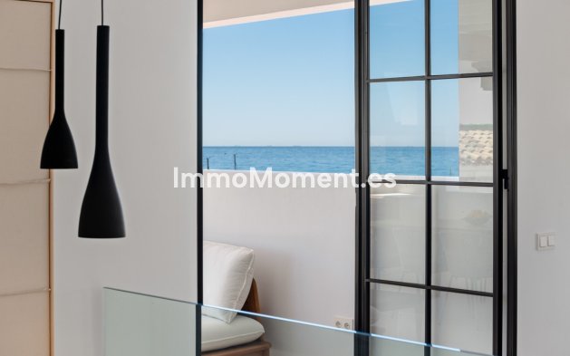 Resale - Apartment - Manilva - La Duquesa