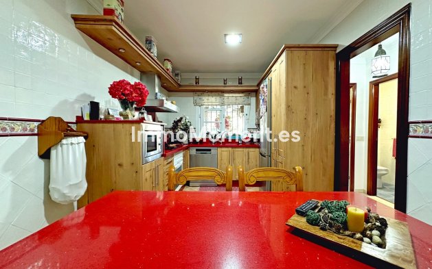 Wiederverkauf - Reihenhaus - Estepona  - Estepona Centro