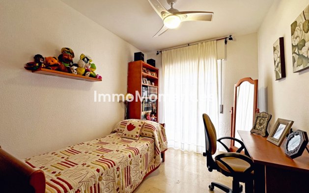 Wiederverkauf - Reihenhaus - Estepona  - Estepona Centro