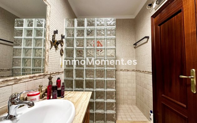 Wiederverkauf - Reihenhaus - Estepona  - Estepona Centro