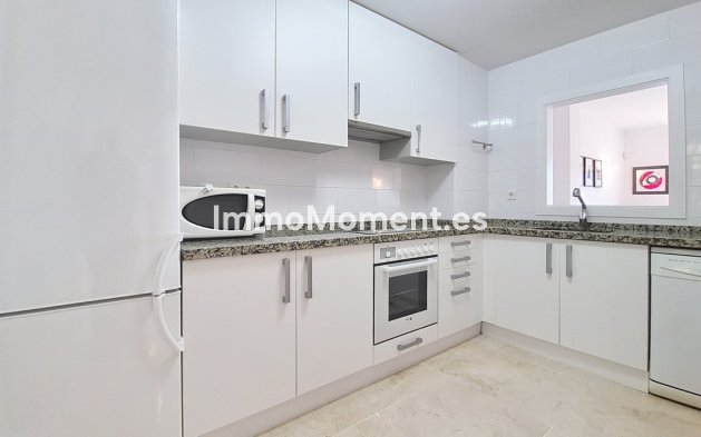 Resale - Apartment - Manilva - Manilva Centro