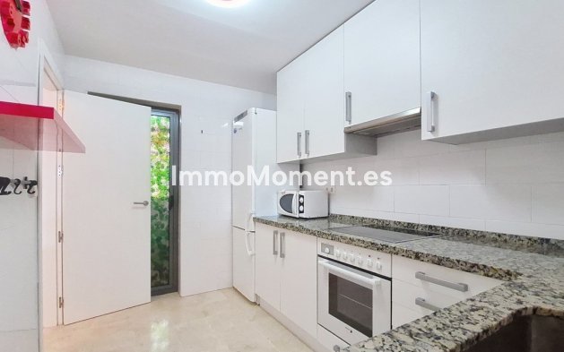 Resale - Apartment - Manilva - Manilva Centro