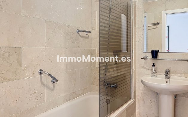 Resale - Apartment - Manilva - Manilva Centro