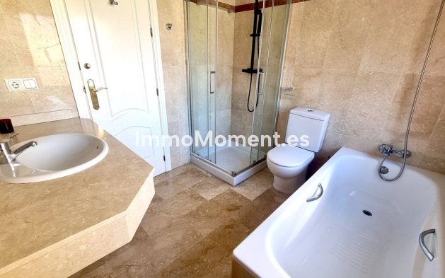 Revente - Maison mitoyenne - Marbella - Nueva Andalucía