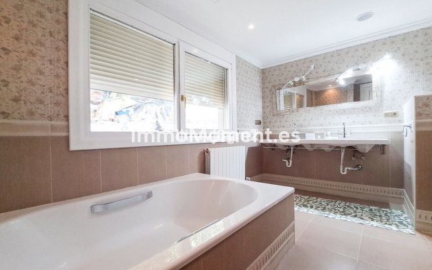 Wiederverkauf - Villa - Benahavís - Benahavís Centro