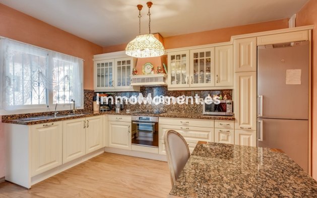 Revente - Villa - Marbella - Artola