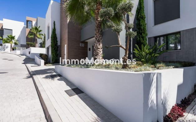 Wiederverkauf - Wohnung - Marbella - Cabopino