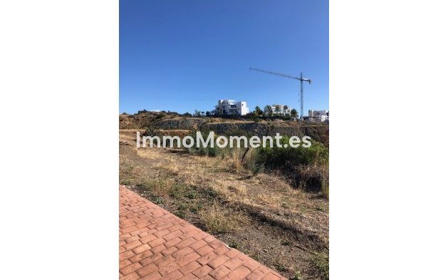 Wiederverkauf - Land - Estepona  - Selwo