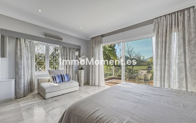 Resale - Villa - Marbella - Guadalmina Alta