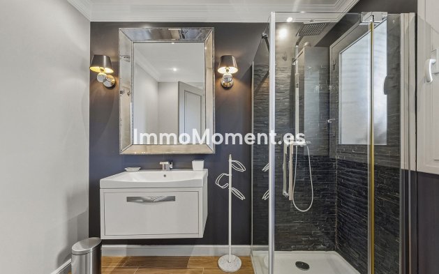 Resale - Villa - Marbella - Guadalmina Alta