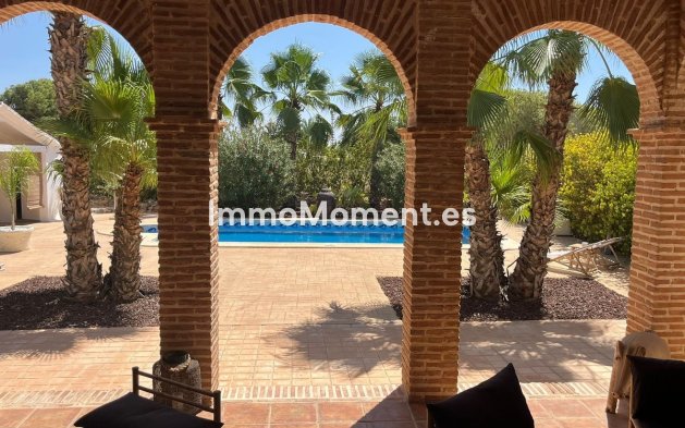 Resale - Villa - Elche - Torrellano