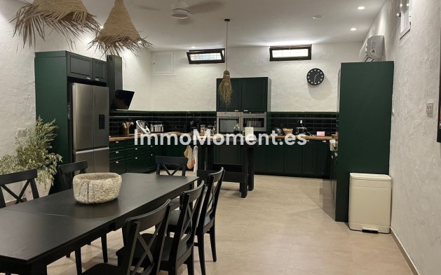 Resale - Villa - Elche - Torrellano