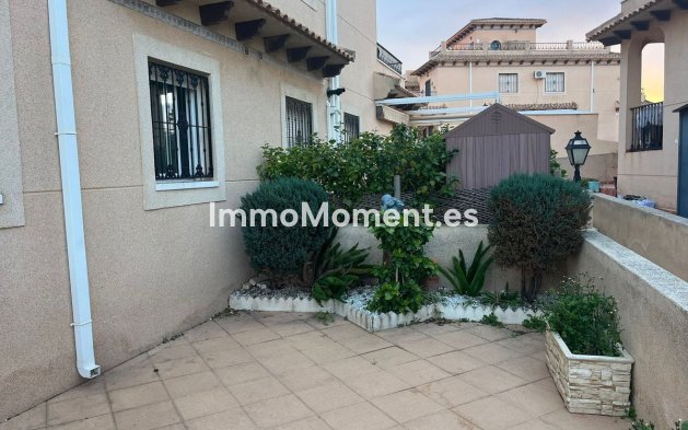 Bestaande woning - Geschakelde woning - Orihuela - Villamartin