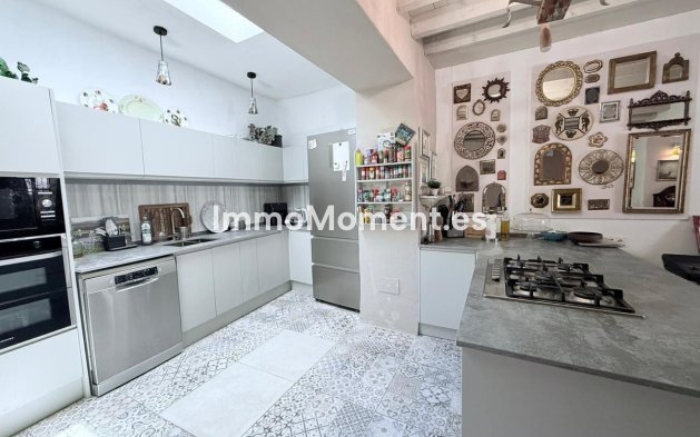 Revente - Maison mitoyenne - Intérieur                       - Monda