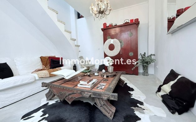 Bestaande woning - Geschakelde woning - Binnenland  - Coín