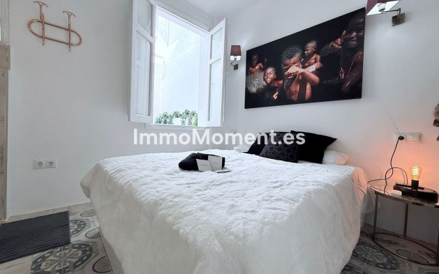 Bestaande woning - Geschakelde woning - Binnenland  - Coín