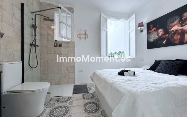 Bestaande woning - Geschakelde woning - Binnenland  - Coín