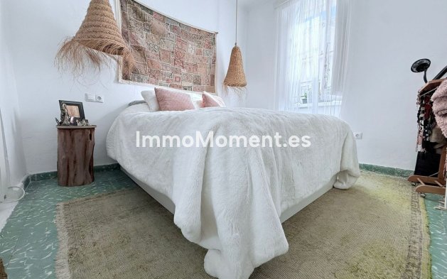 Bestaande woning - Geschakelde woning - Binnenland  - Coín