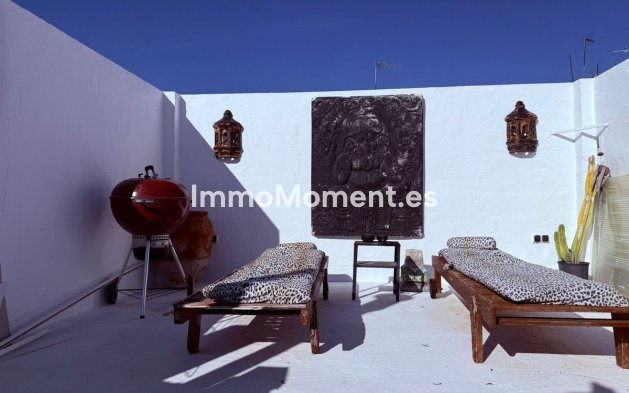 Bestaande woning - Geschakelde woning - Binnenland  - Coín