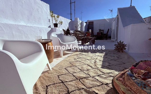 Bestaande woning - Geschakelde woning - Binnenland  - Coín