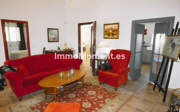 Wiederverkauf - Landhaus - Dolores - Dolores Centro