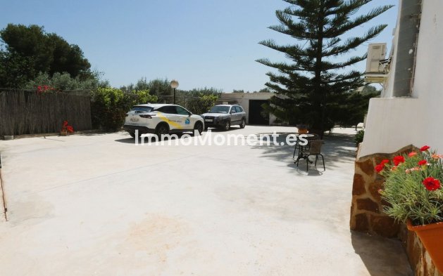 Wiederverkauf - Landhaus - Dolores - Dolores Centro