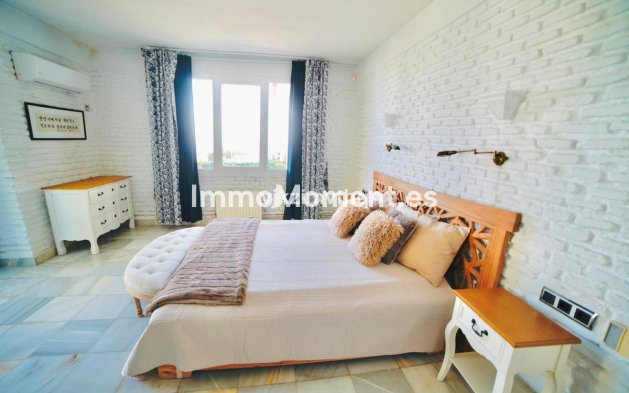 Revente - Villa - Benalmadena - Benalmadena Pueblo