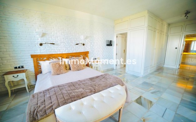 Revente - Villa - Benalmadena - Benalmadena Pueblo