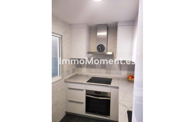 Resale - Apartment - Fuengirola - Fuengirola Centro