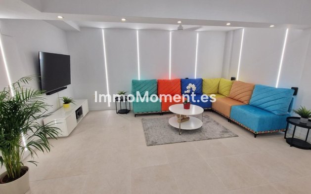 Reventa - Adosado - Interior  - Alhaurín de la Torre
