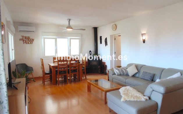 Resale - Villa - Benalmadena - Benalmadena Centro