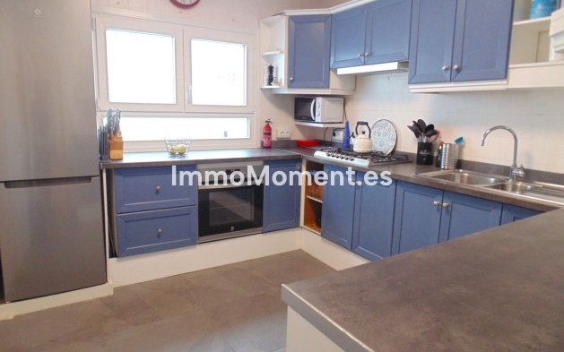 Resale - Villa - Benalmadena - Benalmadena Centro