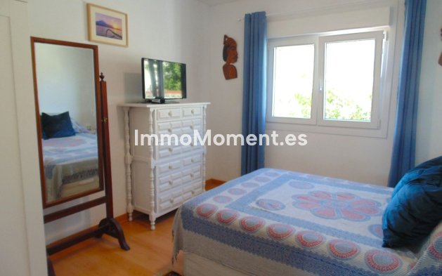 Resale - Villa - Benalmadena - Benalmadena Centro