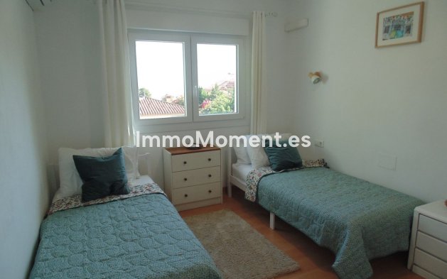 Resale - Villa - Benalmadena - Benalmadena Centro