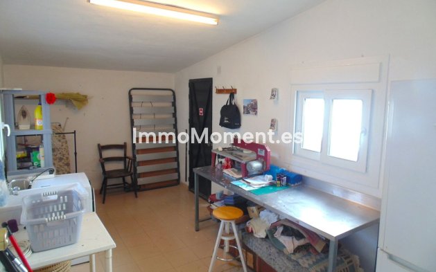 Resale - Villa - Benalmadena - Benalmadena Centro