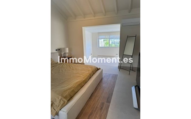 Revente - Villa - Marbella - Guadalmina Alta